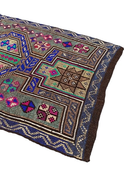 El Dokuma Sıfır Mut Kilimi 105X130 Renkli Kök Boya Kilim