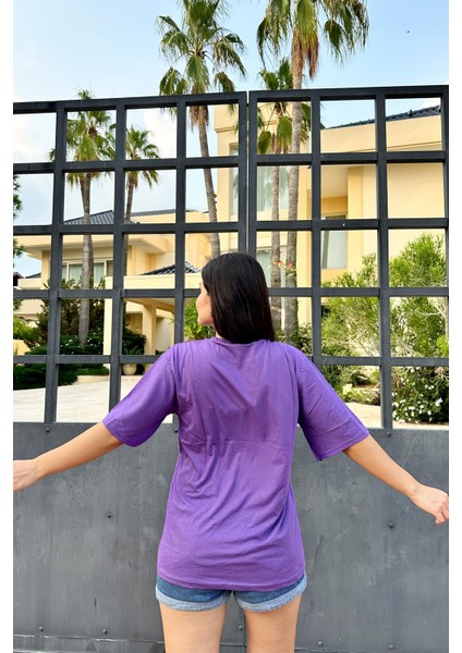 Mor Renk Love Baskı Nakış Desenli Oversize T-Shirt fiyatları