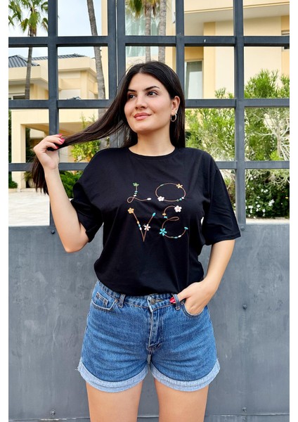 Siyah Renk Love Baskı Nakış Desenli Oversize T-Shirt