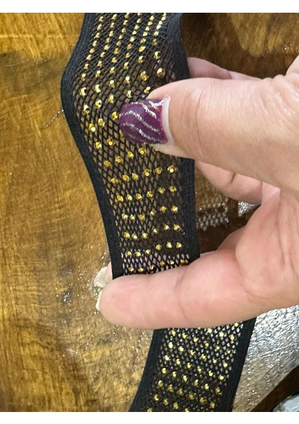Lastikli Sarı Boncuklu Siyah File Şerit Dikiş Giyim Aksesuarı En 3 cm (1 Metre) fiyatları