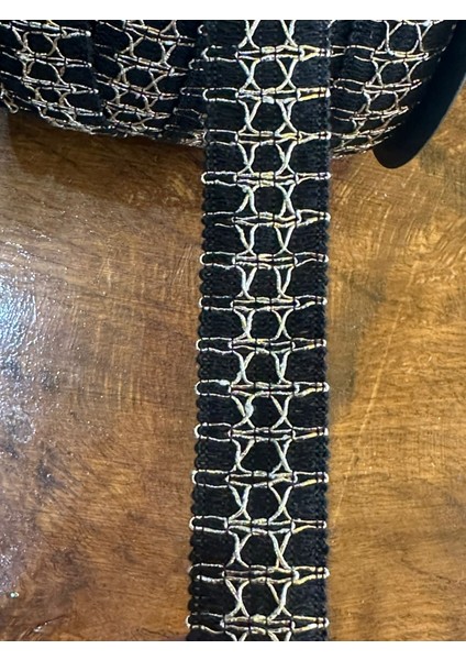 En3 cm Sarı Varaklı Desenli Şerit Dikiş Giyim Aksesuarı 1 Metre modelleri