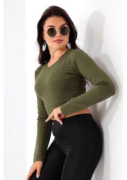 Çizgili Likralı Simit Yaka Kollu Crop