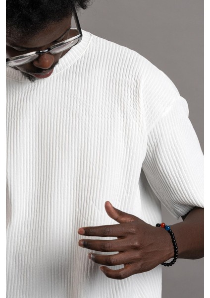 Oversize (Bol Kesim) Kalın Fitilli Bisiklet Yaka Kısa Kol T-Shirt indirimleri