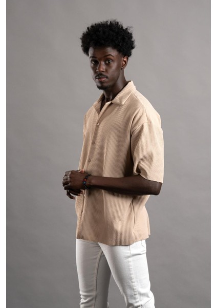 Oversize (Bol Kesim) Kalın Fitilli Likralı Kısa Kol Gömlek fiyatları