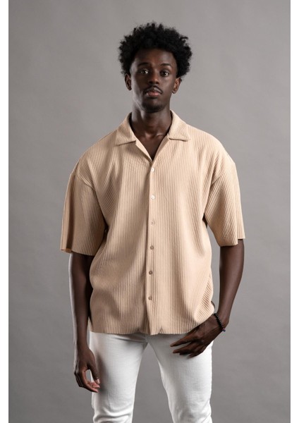 Oversize (Bol Kesim) Kalın Fitilli Likralı Kısa Kol Gömlek fırsatları