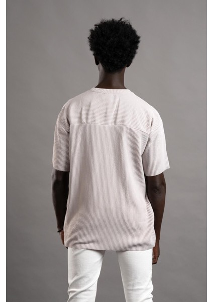 Oversize (Bol Kesim) Kalın Fitilli Bisiklet Yaka Kısa Kol T-Shirt modelleri