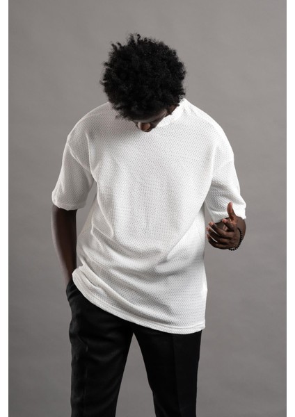 Oversize (Bol Kesim) Bisiklet Yaka Örgülü Likralı Kısa Kol T-Shirt modelleri