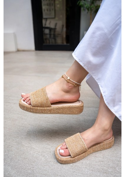 Oslo Bej Düz 4cm Özel Kalın Tabanlı Kadın Terlik fiyatları