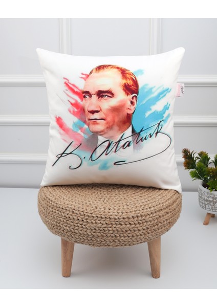 Atatürk Tasarımlı Dijital Baskılı Kırlent Koltuk Yastık Kılıfı