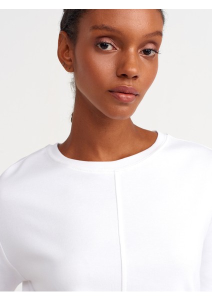 31218 Dikiş Detaylı T-Shirt-Beyaz fırsatları