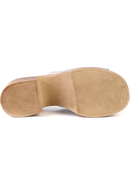 Kadın Deri Topuklu Terlik fırsatları