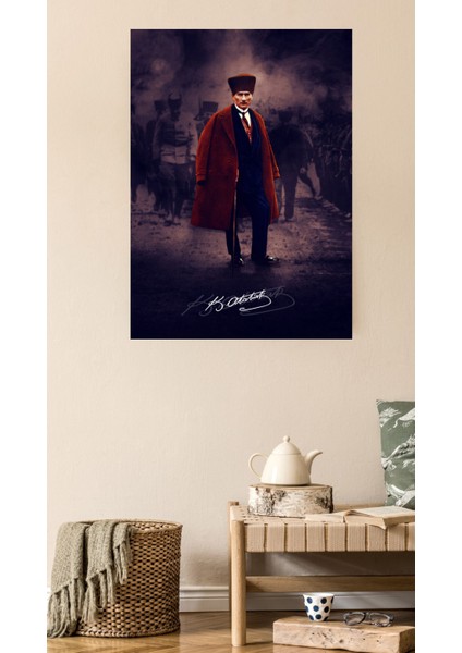 Bastonu Ve Mantosuyla Mustafa Kemal Atatürk Dikey Duvar Sticker