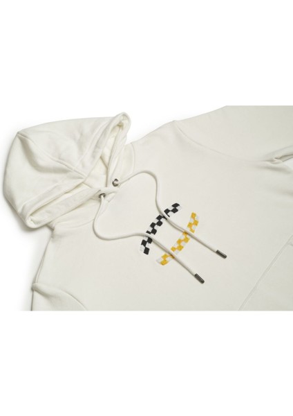 Kadın Beyaz Kapüşonlu Sweatshirt modelleri
