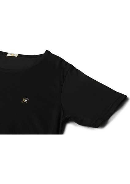 Erkek Basic Açık Yuvarlak Yaka Siyah T-Shirt Logo fırsatları