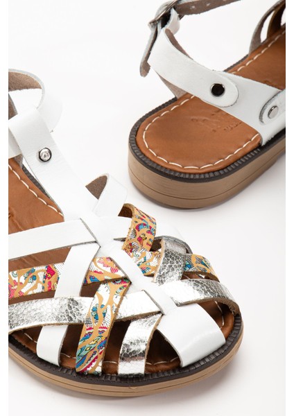 205-02 Beyaz Garni Ortopedik Deri Kadın Sandalet modelleri