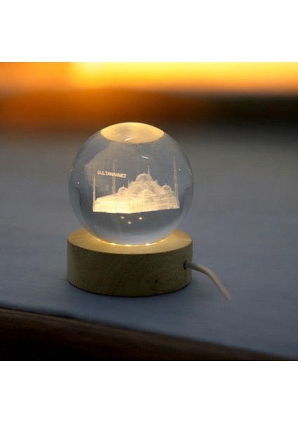 Kişiye Özel Işıklı Ahşap Sultanahmet Kristal Cam Küre 6cm