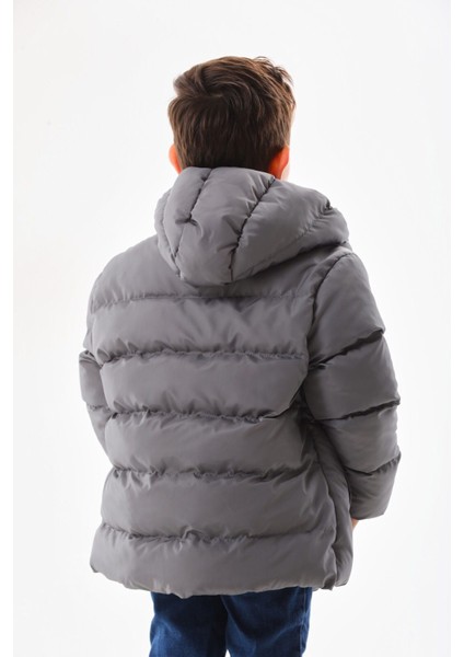Mina Erkek Çocuk Gri Dolumlu Iç Polarlı Kapüşonlu Kışlık Şişme Çocuk Mont Kaban modelleri