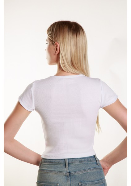 Kadın Beyaz Crop Ön Yaka Büzgülü Fitilli Likralı Kollu Atlet Tshirt fırsatları