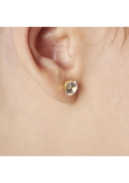 Oval Tek Taş Küpe modelleri