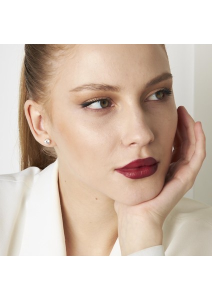 Oval Tek Taş Küpe fırsatları