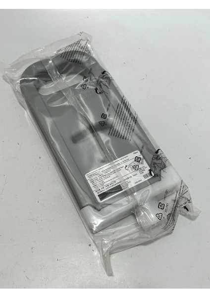 PFI-701M Kırmızı Kartuş 700ML 2016 Tarihli