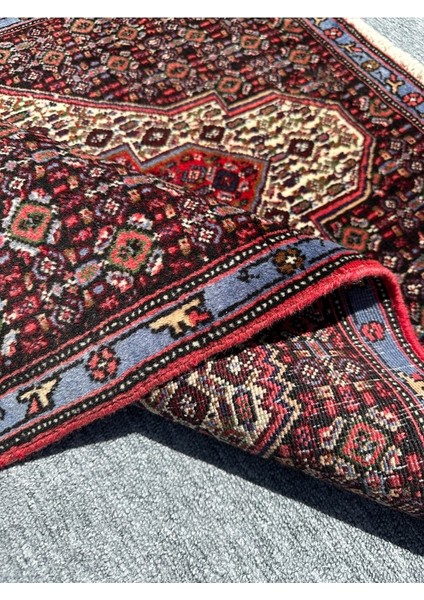 El Dokuma Iran Halısı 76X103 Kırmızı Mavi Yün Küçük Iran Halısı