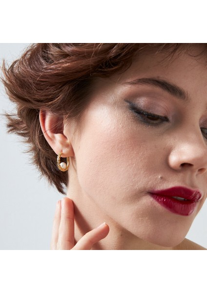 Incili Zincir Taşlı Küpeler fırsatları