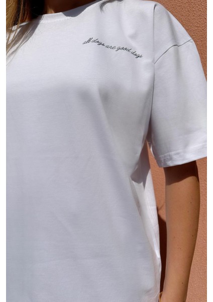 All Dogs Are Good Dogs Bisiklet Yaka %100 Pamuk Rahat Kalıp Kısa Kollu Basic Beyaz T-Shirt
