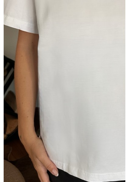 Anythıng Is Pawsıble Bisiklet Yaka %100 Pamuk Rahat Kalıp Kısa Kollu Basic Beyaz T-Shirt