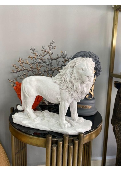 Aslan Biblo Heykel