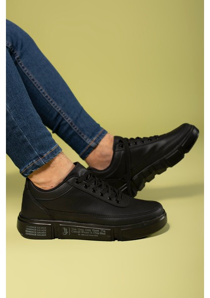 Erkek Sneaker Spor Ayakkabı – Hafif, Dayanıklı, Esnek Dış Tabanlı ve Yastıklı İç Tabanlı Bağcıklı Model fiyatları