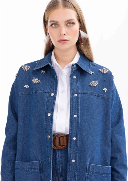 1001 Jean Ceket Önü Taş Detaylı Çıt Çıt Kapamalı Cepli Jean Ceket Qys Jean Ceketn 11242107501001 #24-05#