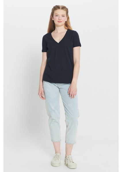 %100 Pamuk Standart Fit Normal Kesim V Yaka Basic Tişört fiyatları