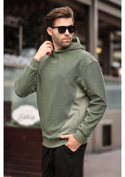 Haki Kapüşonlu Cep Detaylı Nakışlı Erkek Sweatshirt 7050