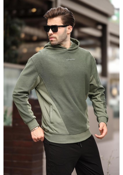 Haki Kapüşonlu Cep Detaylı Nakışlı Erkek Sweatshirt 7050