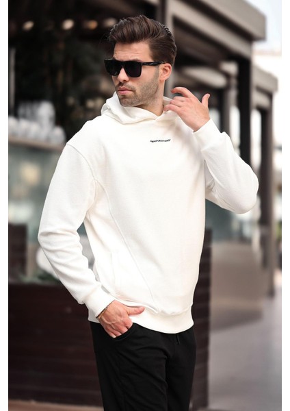 Ekru Kapüşonlu Cep Detaylı Nakışlı Erkek Sweatshirt 7050