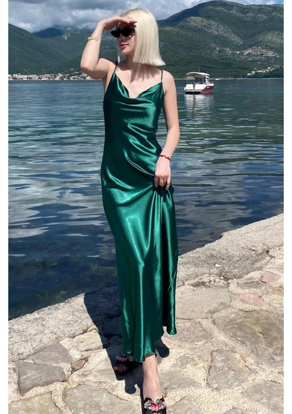 Mad Girls Yeşil Uzun Saten Elbise MG1408