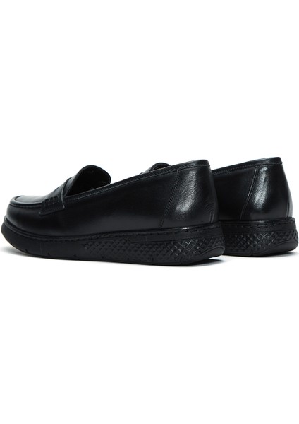 Kadın Siyah Deri Comfort Loafer 24WFD410218