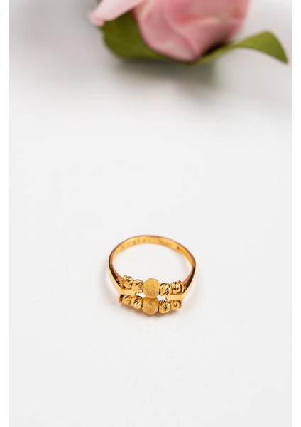 22 Ayar Altın Dorika Kadın Yüzük LKYZK1518 modelleri