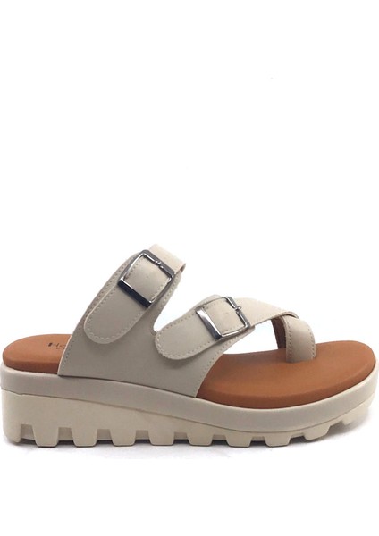 cc 401 Ten Parmak Arası Kadın Terlik