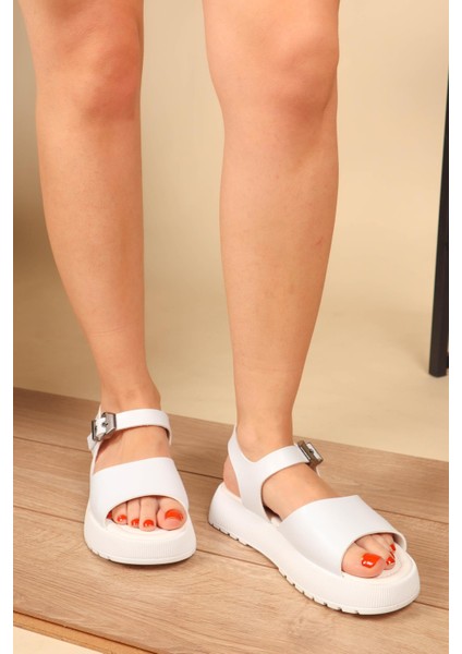 Larisa Kalın Taban Sandalet Beyaz fırsatları