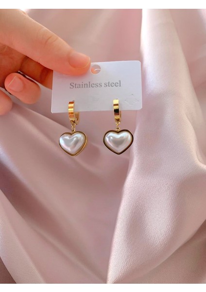 Kadın Gold Renk Küpe Beyaz Kalpli Küpe Sallantılı Küpe fiyatları