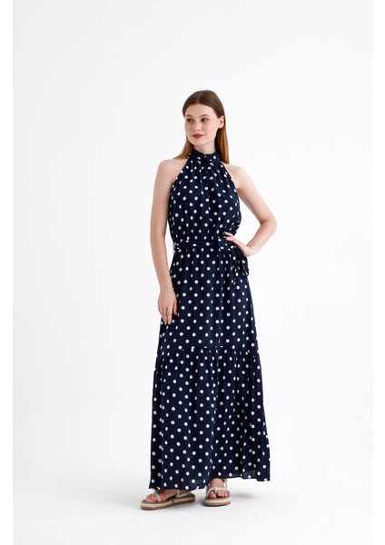 Halter Yaka Beli Bağcıklı Lastikli Puantiye Desenli Maxi Elbise