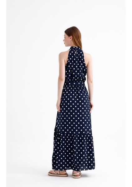 Halter Yaka Beli Bağcıklı Lastikli Puantiye Desenli Maxi Elbise