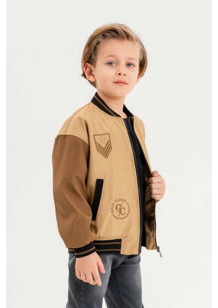 Gold Class Kidswear Gold Class Nakışlı Çift Cepli Su Geçirmez Kolej Erkek Çocuk Ceket