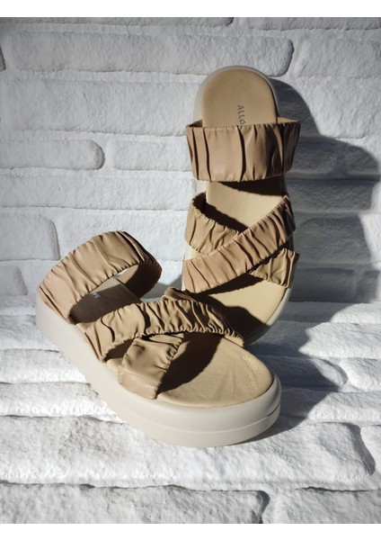 Yazlık Comfort Taba Terlik