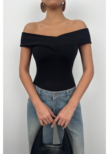 Black Fashion Çapraz Kayık Yaka Bodysuit