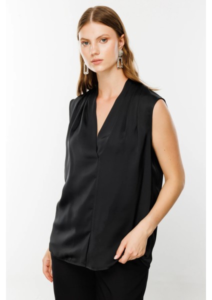 Kadın Büyük Beden V Yaka Saten Bluz 1514 Siyah