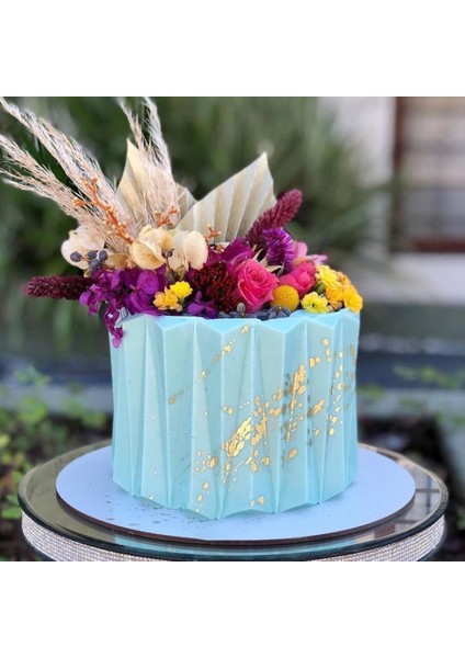 1 Adet Tarzı 2021 Yeni Şeffaf Plastik 3D Pasta Fırfır Kalıbı Dantel Çikolata Dekorasyon Yan Fırın Pasta Origami Kalıbı Çit Kalıp Pasta T M4D7 (Yurt Dışından) fırsatları