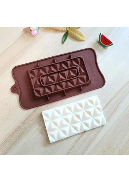 Çikolata Tarzı Yeni Silikon Çikolata Kalıbı Kare Şekilli 3D Kendin Yap Yeniden Kullanılabilir Pasta Araçları Yapışmaz Jöle ve Şekerleme Mutfak Fırın Aksesuarları (Yurt Dışından)